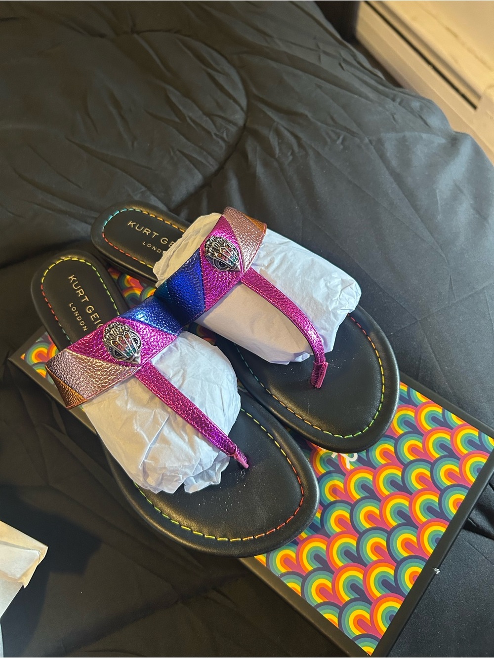 Kurt Geiger Metallic Pink and Blue Leather Thong Sandals